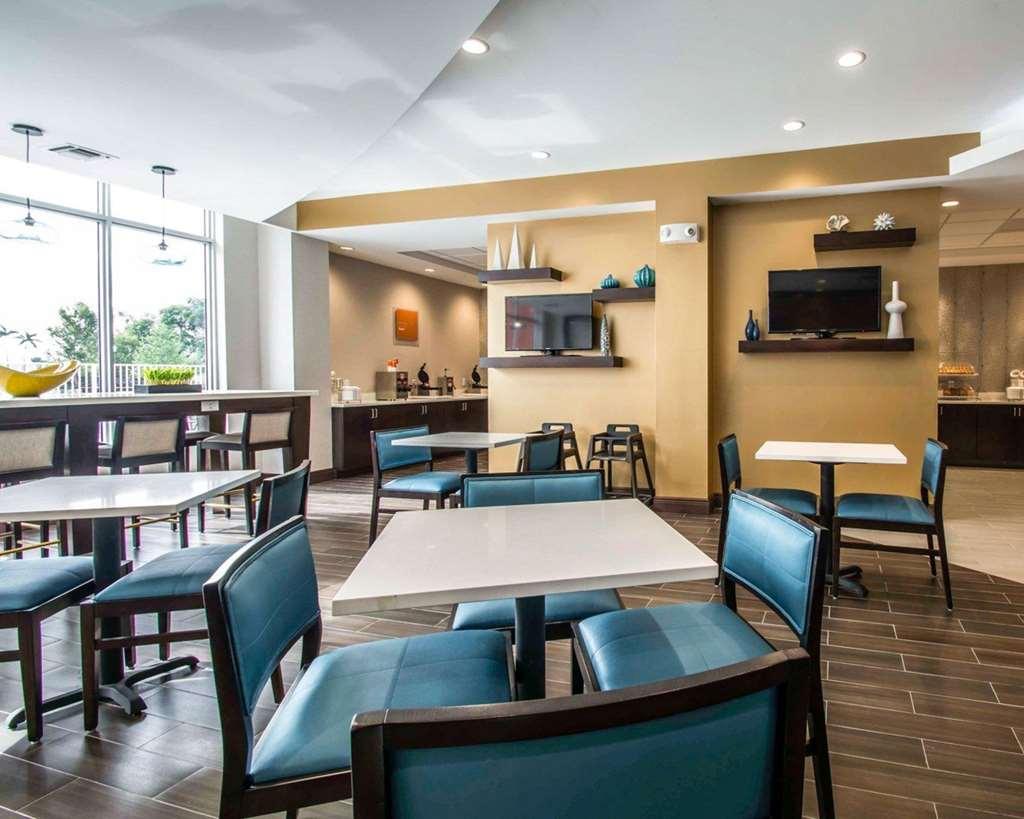 Comfort Suites Fort Lauderdale Airport South & Cruise Port Dania Beach Restaurant photo